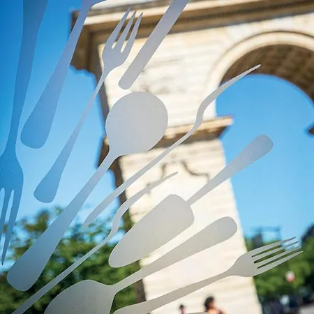 Logis Darcy Centre 4*