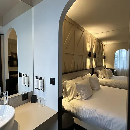 Logis Darcy Centre 4*
