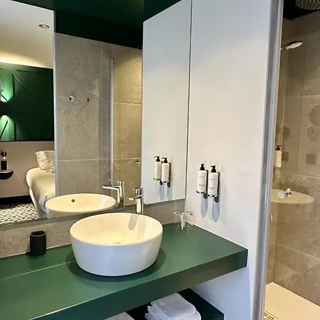 Logis Darcy Centre Отель