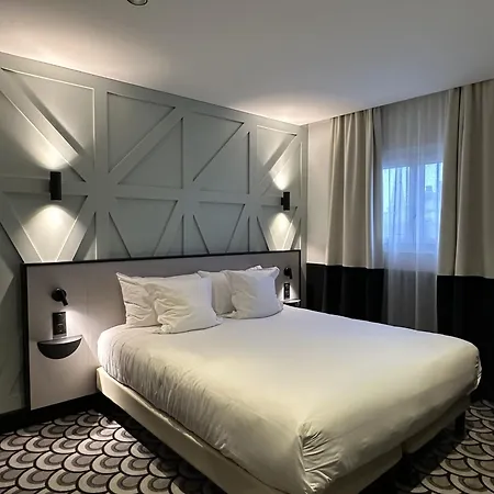 Logis Darcy Centre 4*