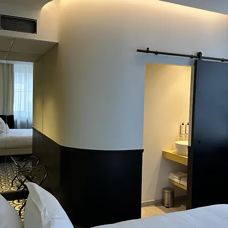 Hotel Logis Darcy Centre 4*