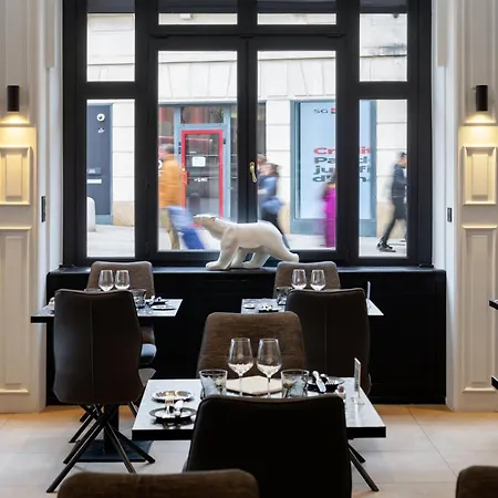 Logis Darcy Centre Hotel 4*
