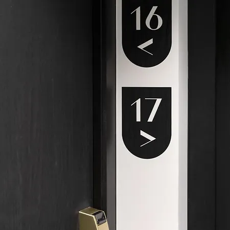 Hotel Logis Darcy Centre Dijon