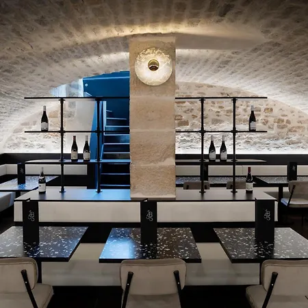 Logis Darcy Centre Hotel