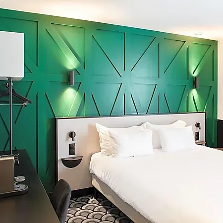 Logis Darcy Centre Hotel