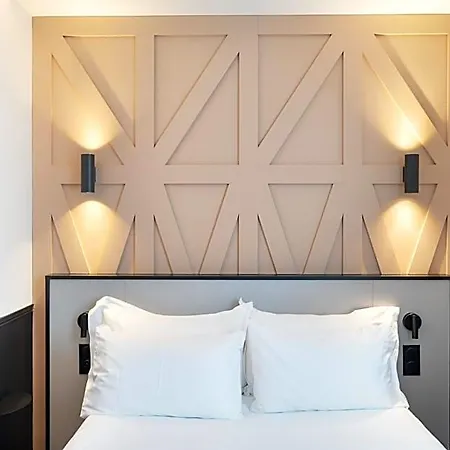 Logis Darcy Centre Hotell