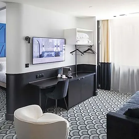 Logis Darcy Centre Hotell 4*