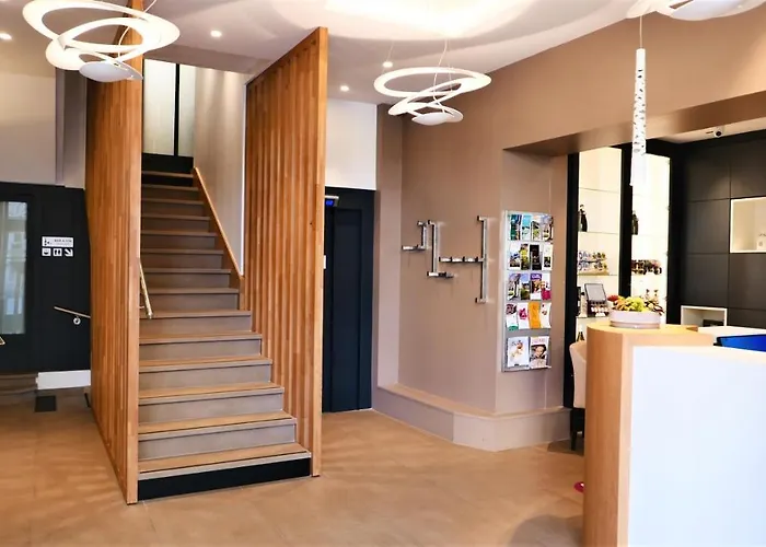 ホテル Logis Darcy Centre ディジョン