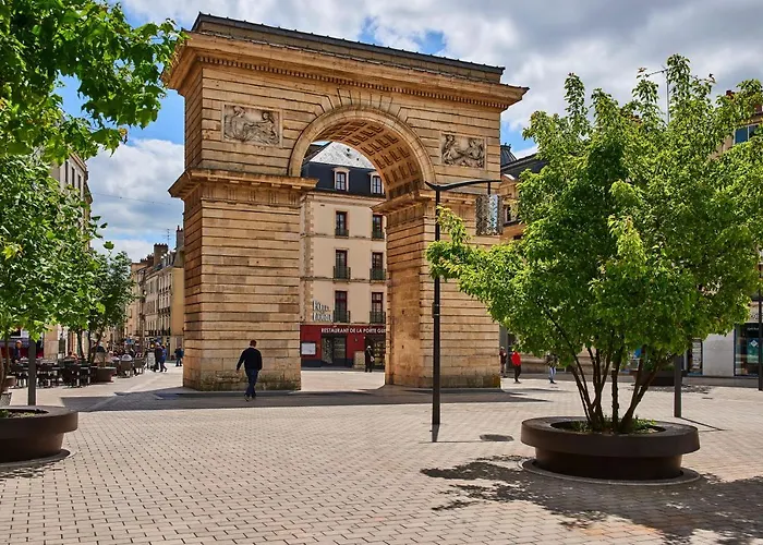 Logis Darcy Centre Hotel Dijon