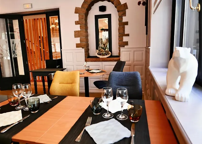 Logis Darcy Centre Hotel