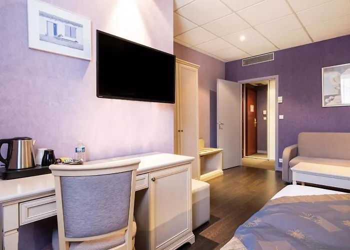 Logis Darcy Centre ホテル 4*