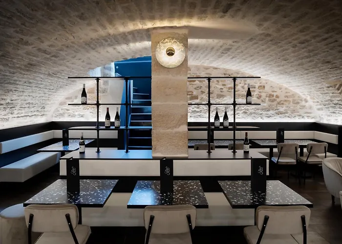 Logis Darcy Centre ホテル